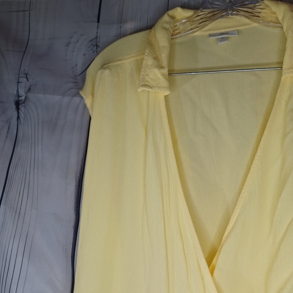 J.Jill Yellow Wrap Rayon Top - Picture 4 of 10